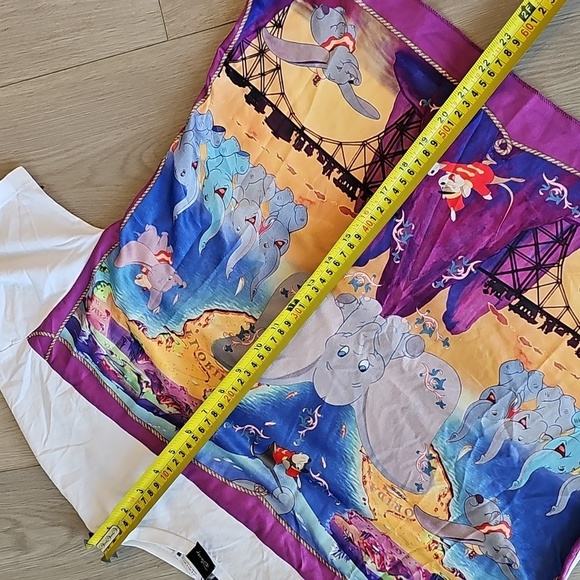 Zara x Disney Dumbo Shortsleeve Tee, Small - Picture 7 of 10